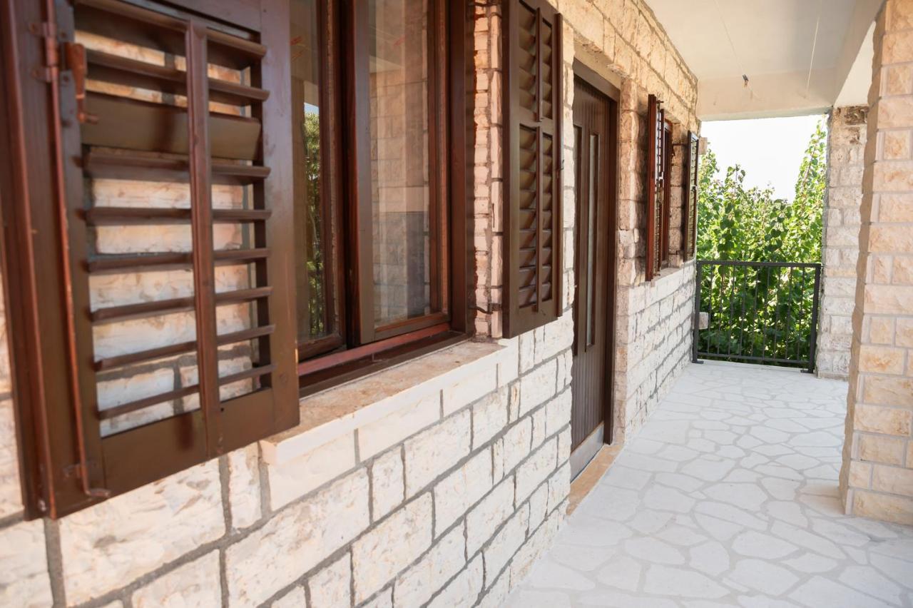 Kuca Za Odmor Kameni Dvori Ferienhaus *