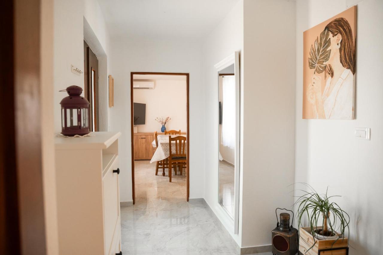 Ferienhaus Kuca Za Odmor Kameni Dvori Zadar